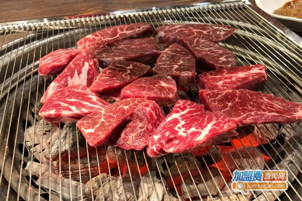 《比福烤肉加盟费》