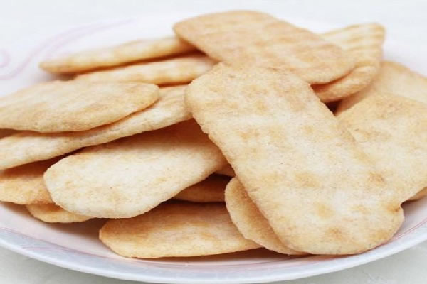 《饼干加盟费》