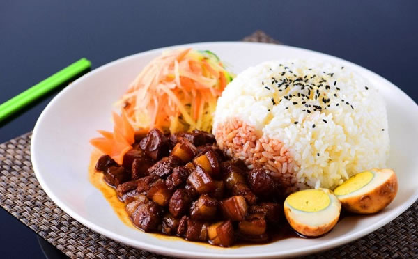 《宝妈卤肉饭加盟费》