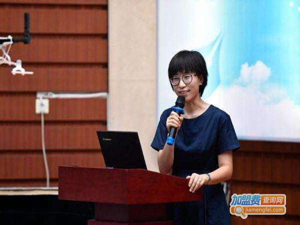 《博雅智能教育加盟费》