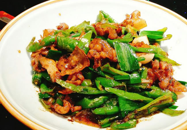 《诚泽土家菜馆加盟费》
