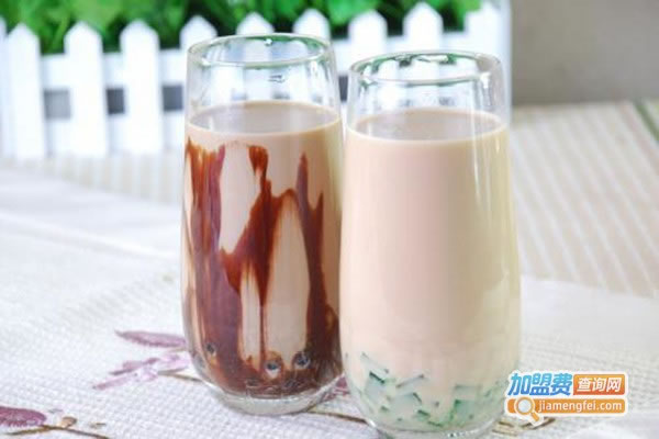 《果爱奶茶店加盟费》