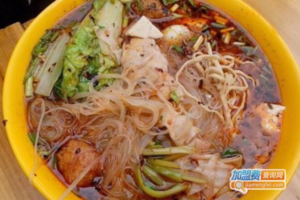 《广品麻辣烫加盟费》