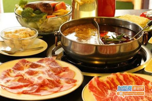《锅天香火锅加盟费》