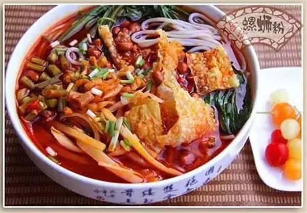 《广西螺蛳粉加盟费》