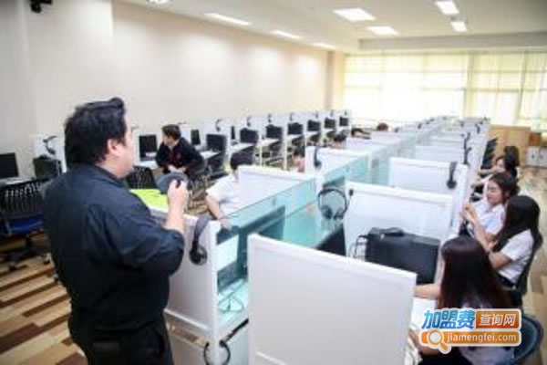 《慧德嘉源教育加盟费》