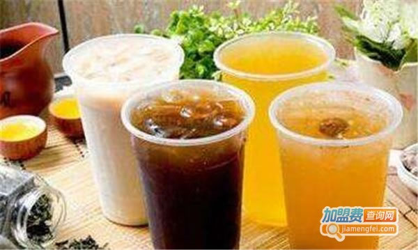 《禾果茶饮店加盟费》