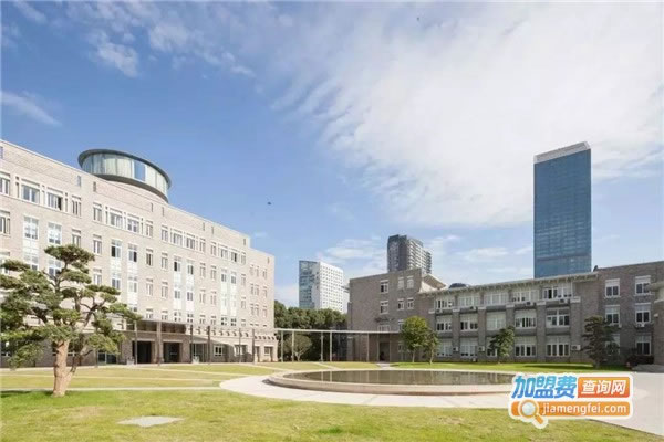 《华茂国际学校加盟费》