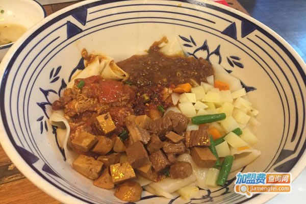 《汉唐源西安手工面馆加盟费》