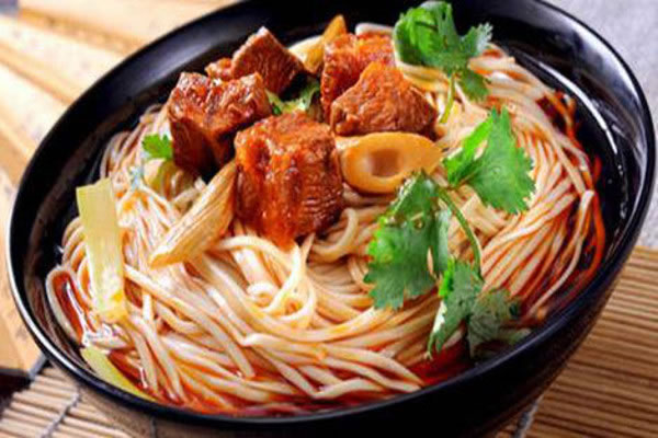《黄原大王牛肉面加盟费》