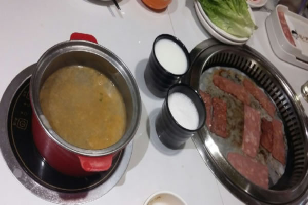 《禾苑自助烧烤火锅店加盟费》