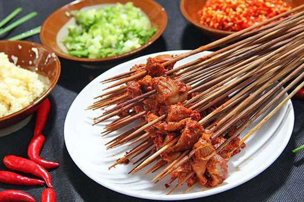 《好掌门串串香加盟费》