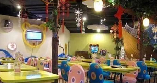 《精灵王国儿童主题餐厅加盟费》
