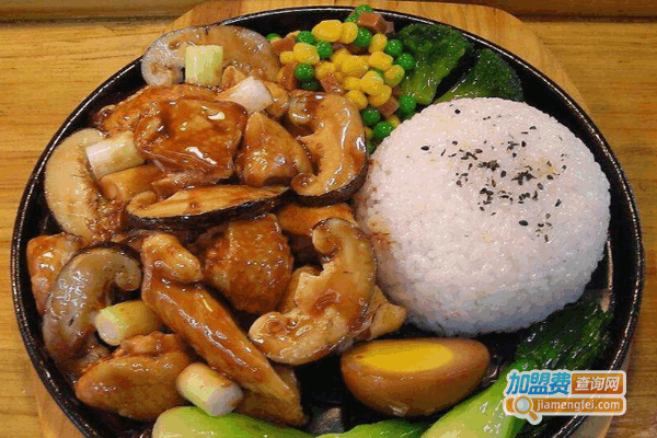 《金尚餐饮加盟费》