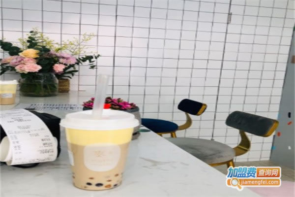 《惊喜奶茶加盟费》