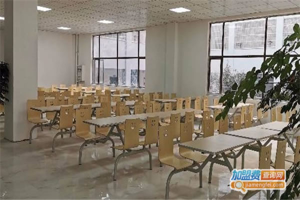 《久艺画室加盟费》