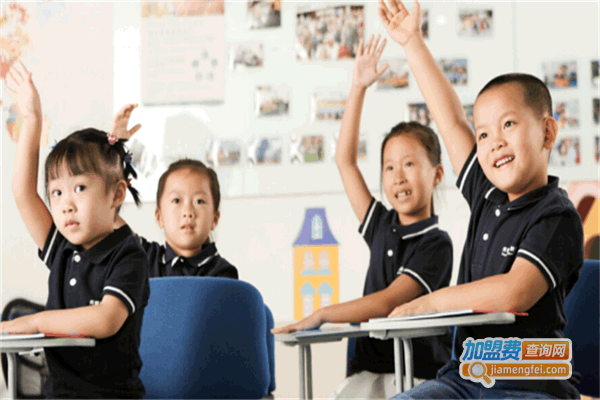 《快乐尚学加盟费》