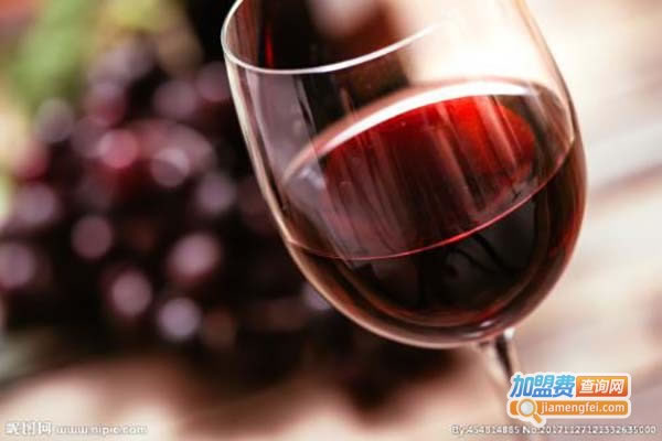 《卡尼露葡萄酒加盟费》