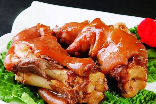 《路记砂锅猪蹄加盟费》