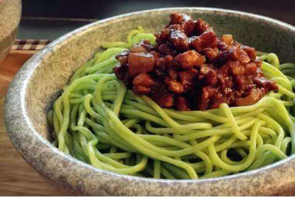 《辣木重庆小面加盟费》