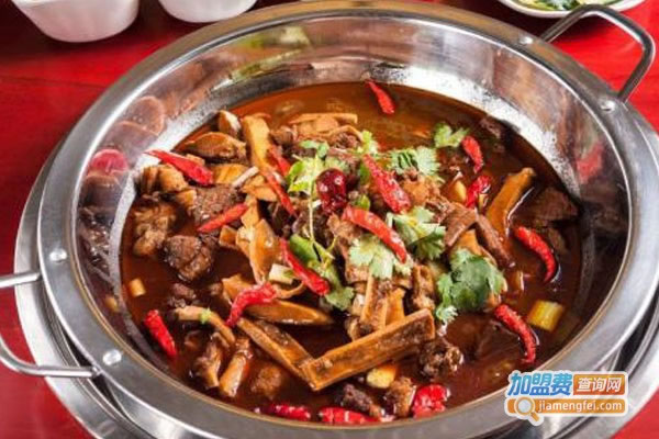 《卤味牛肉火锅店加盟费》