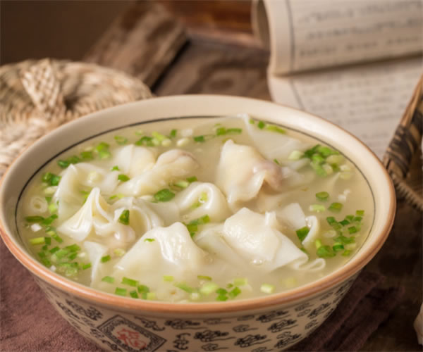 《老钟家水饺加盟费》