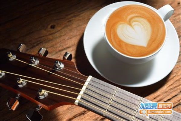 《Malo&A+Cafe加盟费》