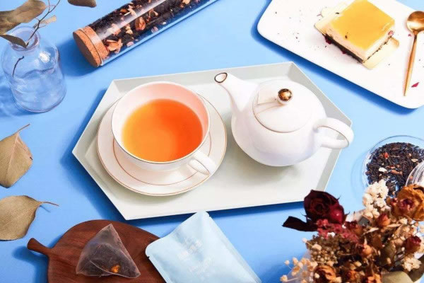 《觅想理茶加盟费》