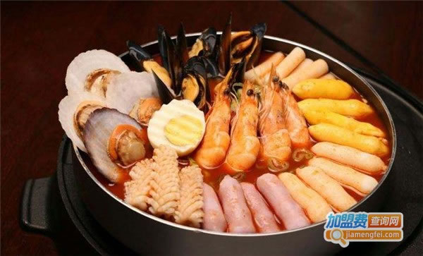 《玛喜唻韩国年糕火锅加盟费》