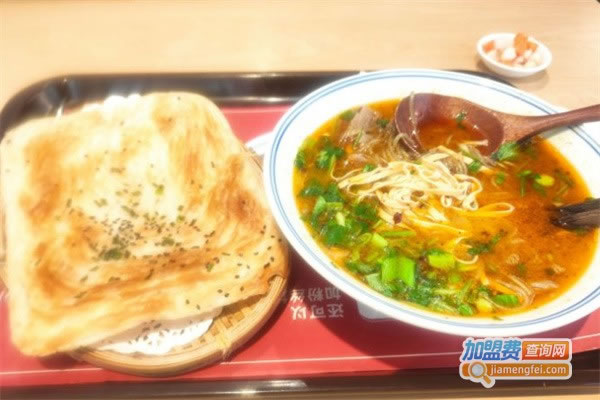 《牛小淮牛肉汤加盟费》