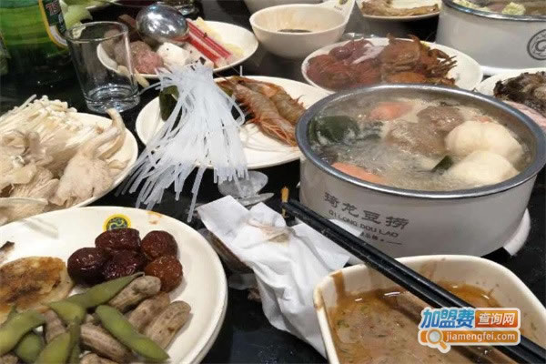 《琦龙豆捞火锅加盟费》