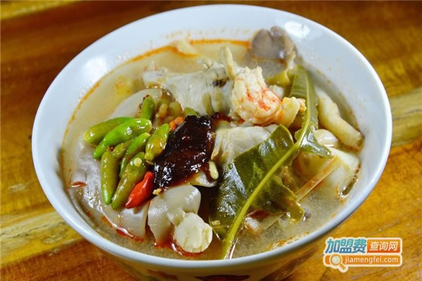 《酸菜鱼馆加盟费》