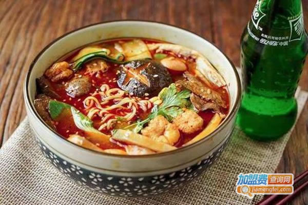 《双福麻辣烫加盟费》