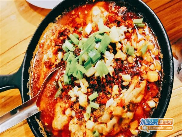 《三姐肥肠鱼加盟费》