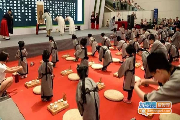 《四快学堂加盟费》