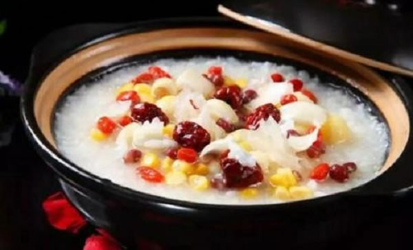 《三叔养生粥铺加盟费》