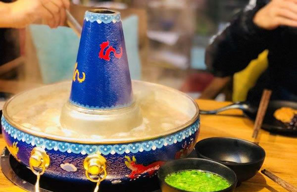 《上西京冰煮羊火锅加盟费》
