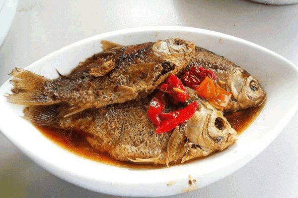 《酥鱼加盟费》