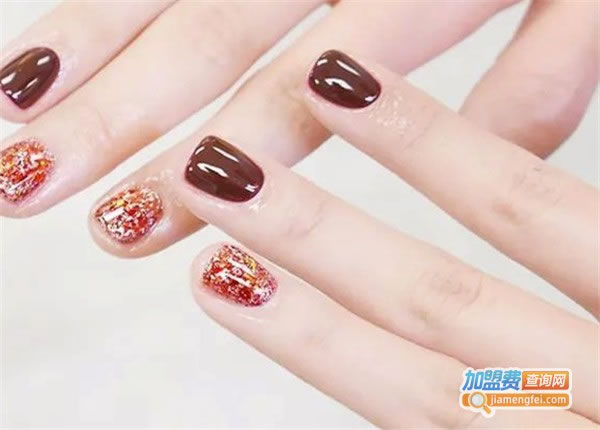 《姝雅化妆美甲加盟费》
