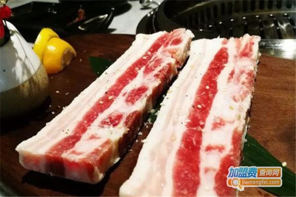 《碳烤自助烤肉加盟费》