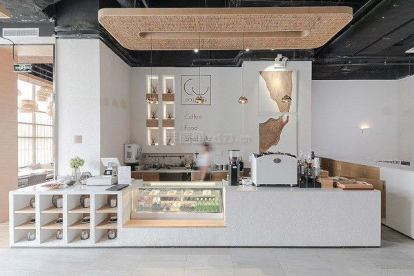 《特色咖啡店加盟费》
