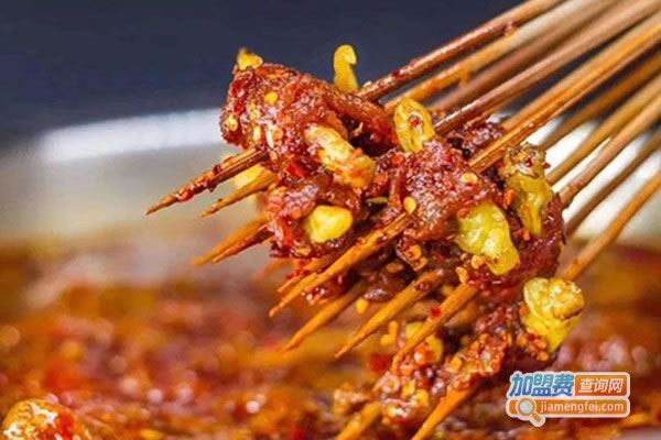 《谭鸭肠麻辣烫串串香店加盟费》