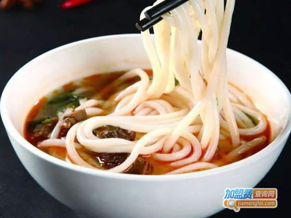 《伟炜米线加盟费》