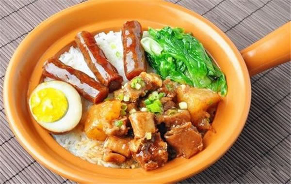 《香肠公主煲仔饭加盟费》