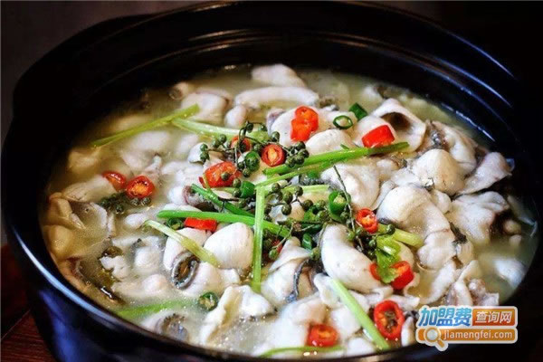 《谢记酸菜鱼加盟费》