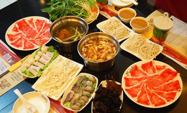 《徐记旋转小火锅加盟费》