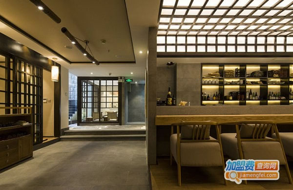 《轩乐诗火锅店加盟费》