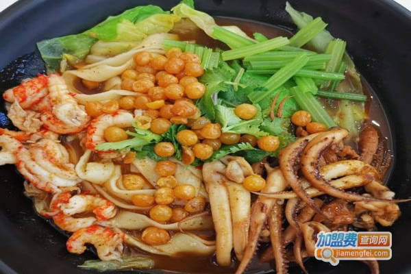 《虾士小龙虾加盟费》