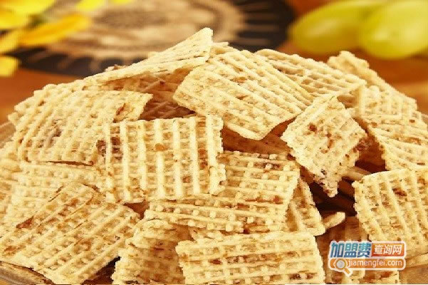 《休闲零食店加盟费》