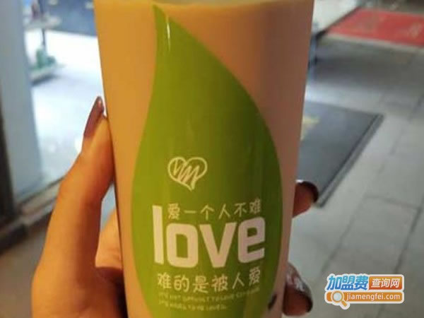 《一杯芳华加盟费》